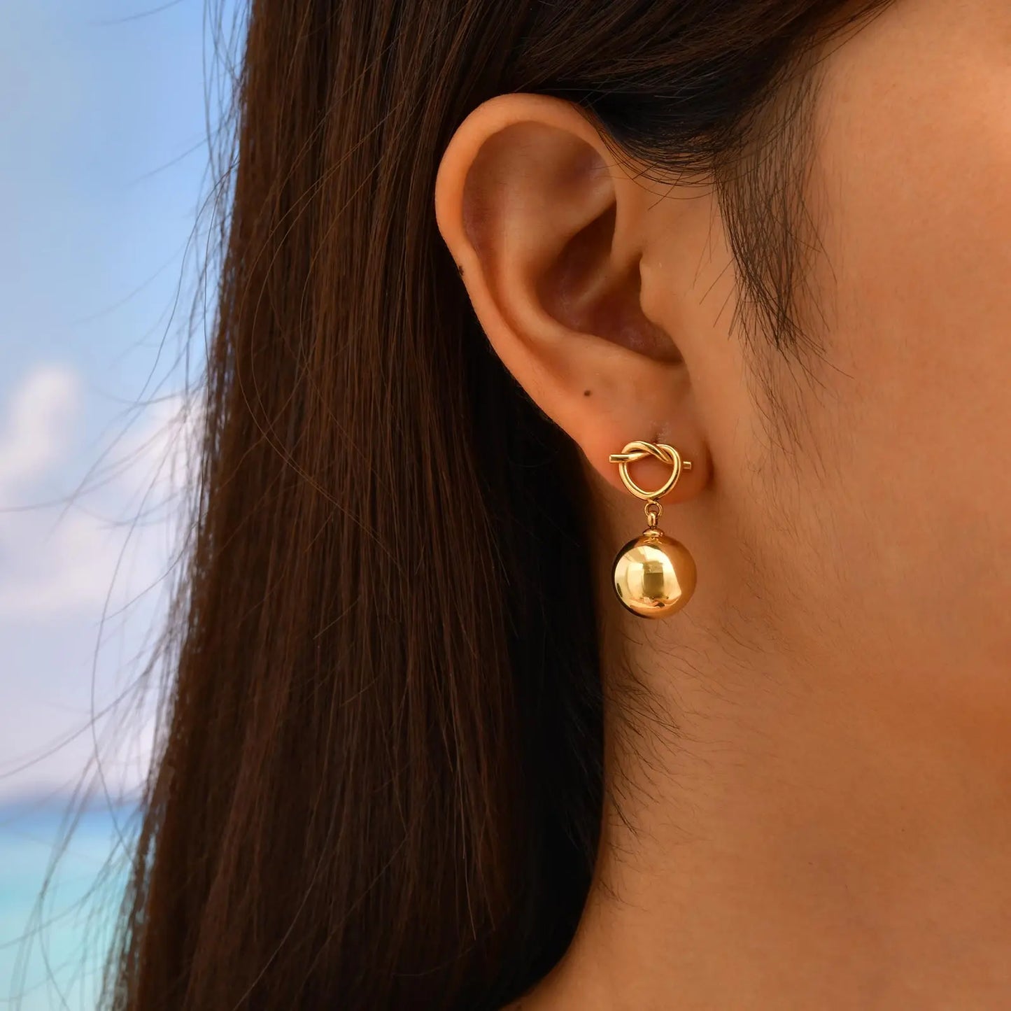 Knotted Hollow Heart-shaped Earrings for Women,Gold Color Stainless Steel Bead Knot Stud Earrings,Unique Jewellery Gift
