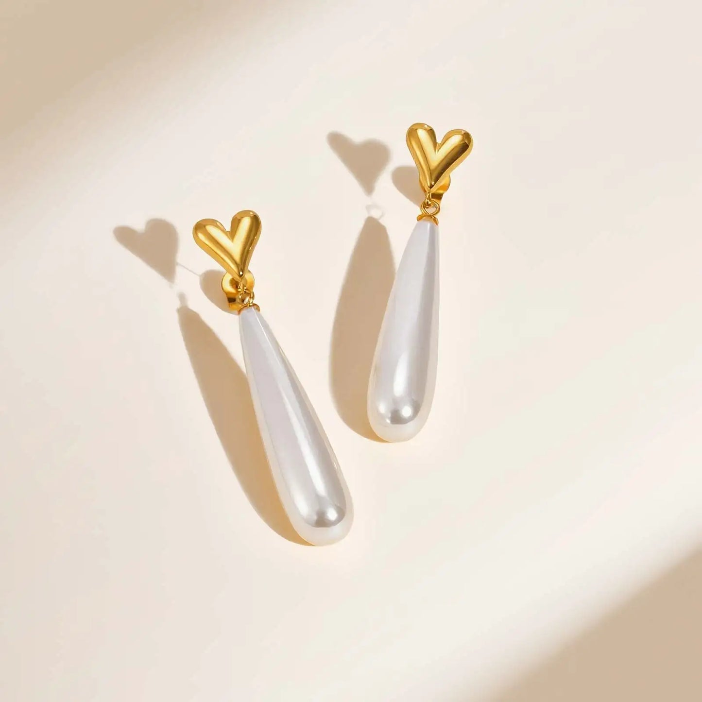 Elegant Heart-shaped Water Droplet Earrings,Stainless Steel Stud Earrings for Women,Fashion Jewelry Gift