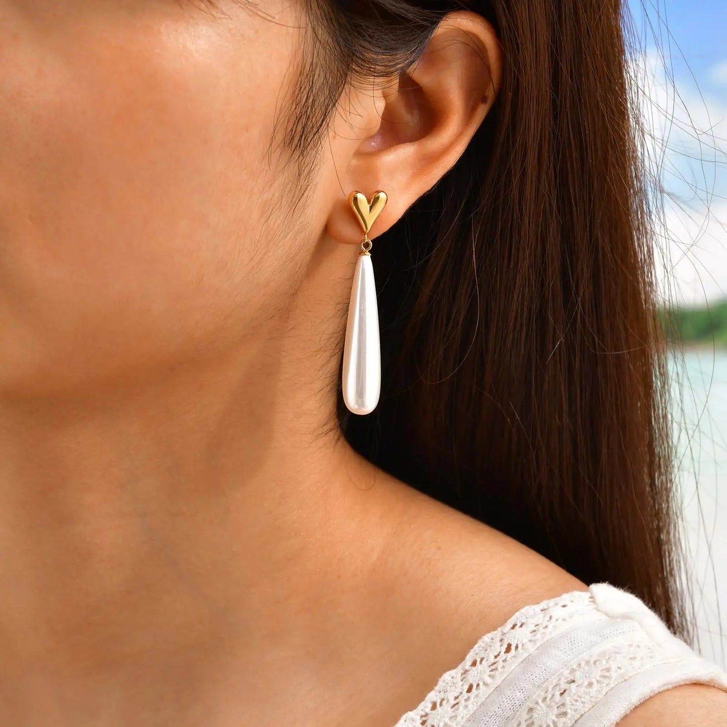 Elegant Heart-shaped Water Droplet Earrings,Stainless Steel Stud Earrings for Women,Fashion Jewelry Gift