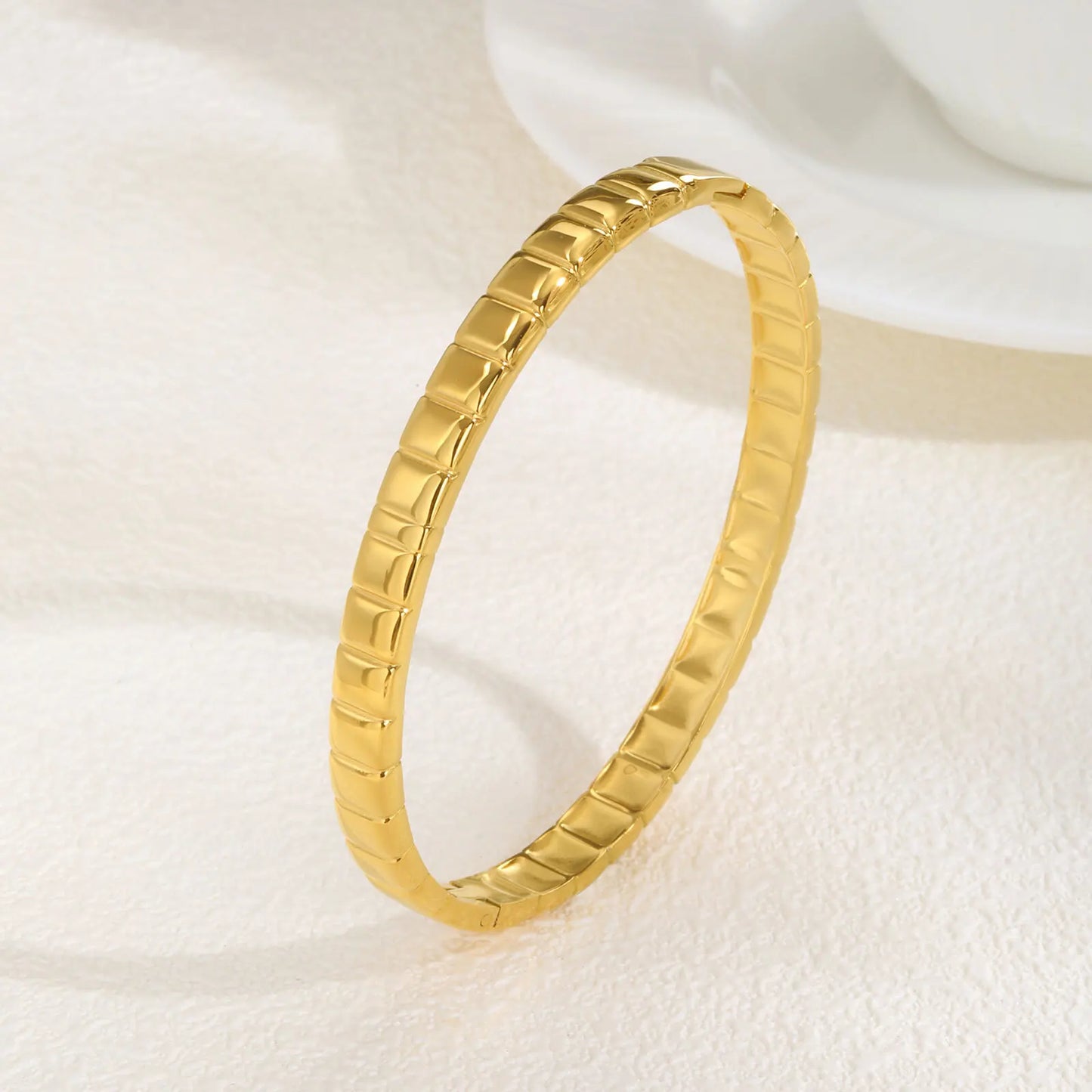 Vnox Stainless Steel Geometric Blocks Cuff Bracelets,Gold Silver Color Simple Round Hand Women Bangles,Luxury Jewelry Gifts